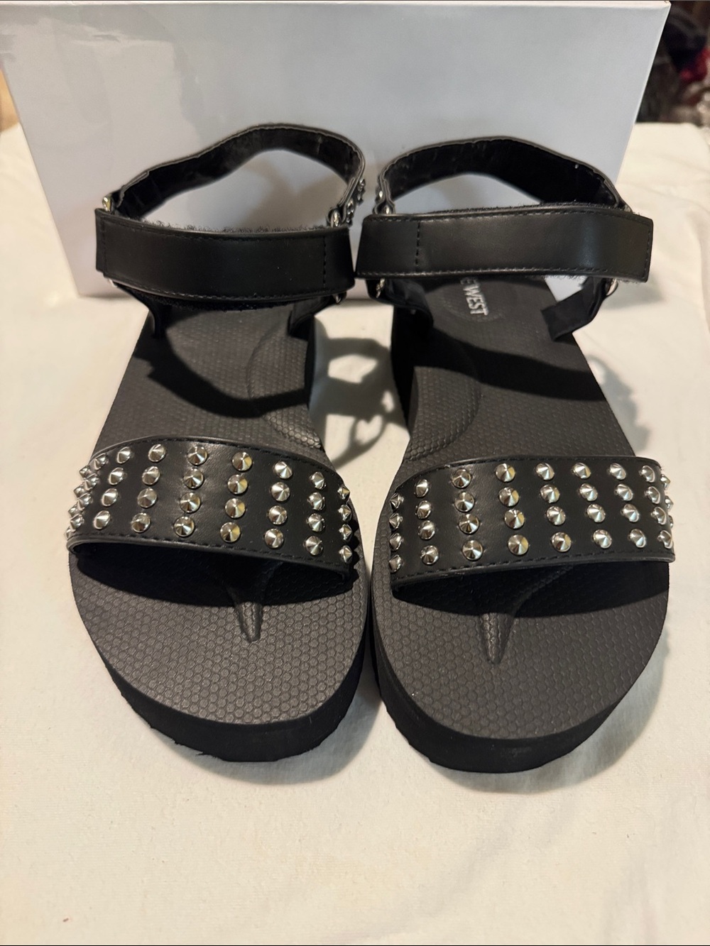 Nine West Women’s Studded Ankle strap Sandals  size 8.